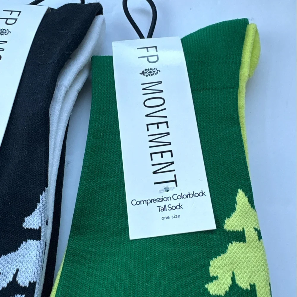 Set of 2 NWT Free People FP Movement Colorblock Buti Compression Tall Socks